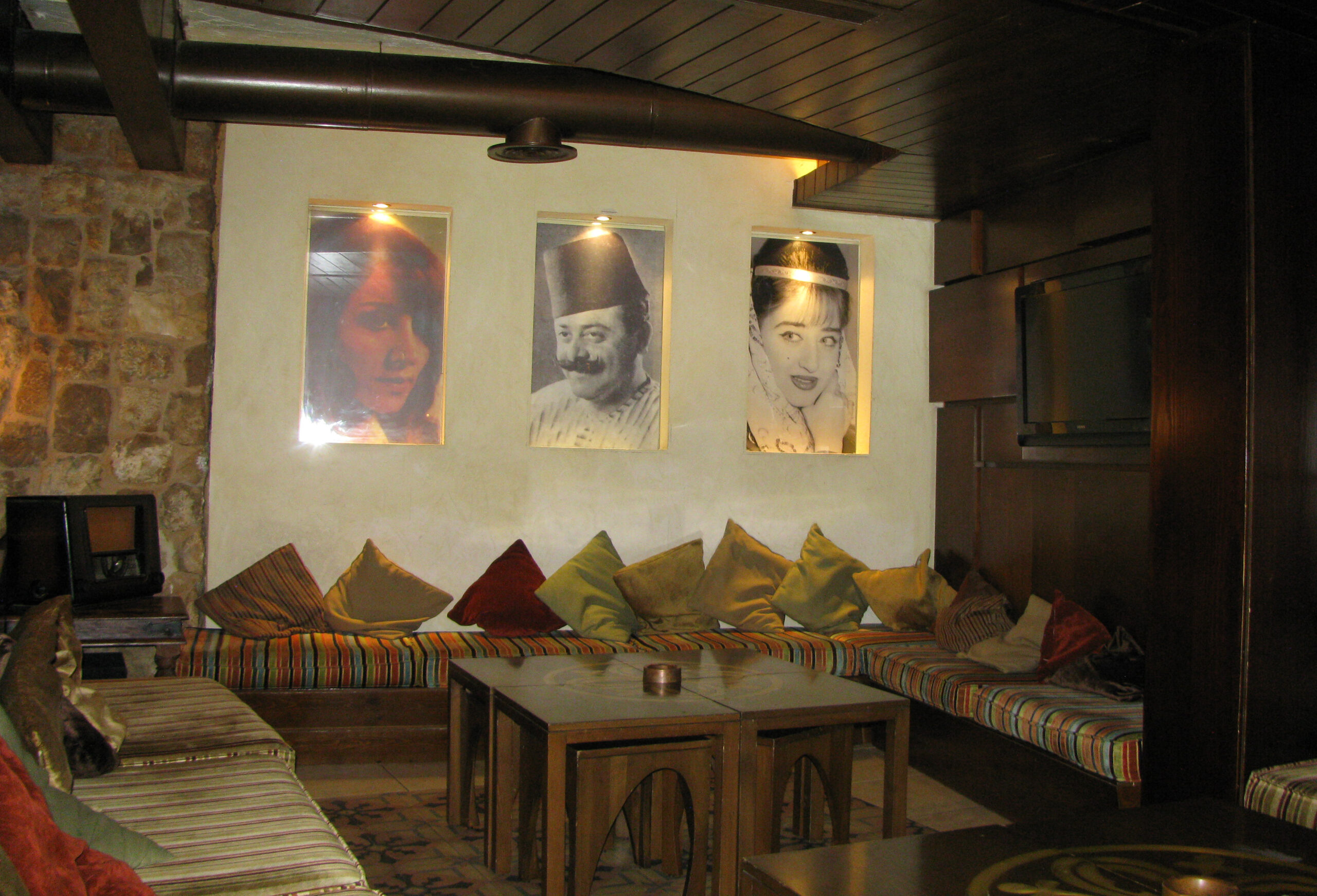 Dardachat Café