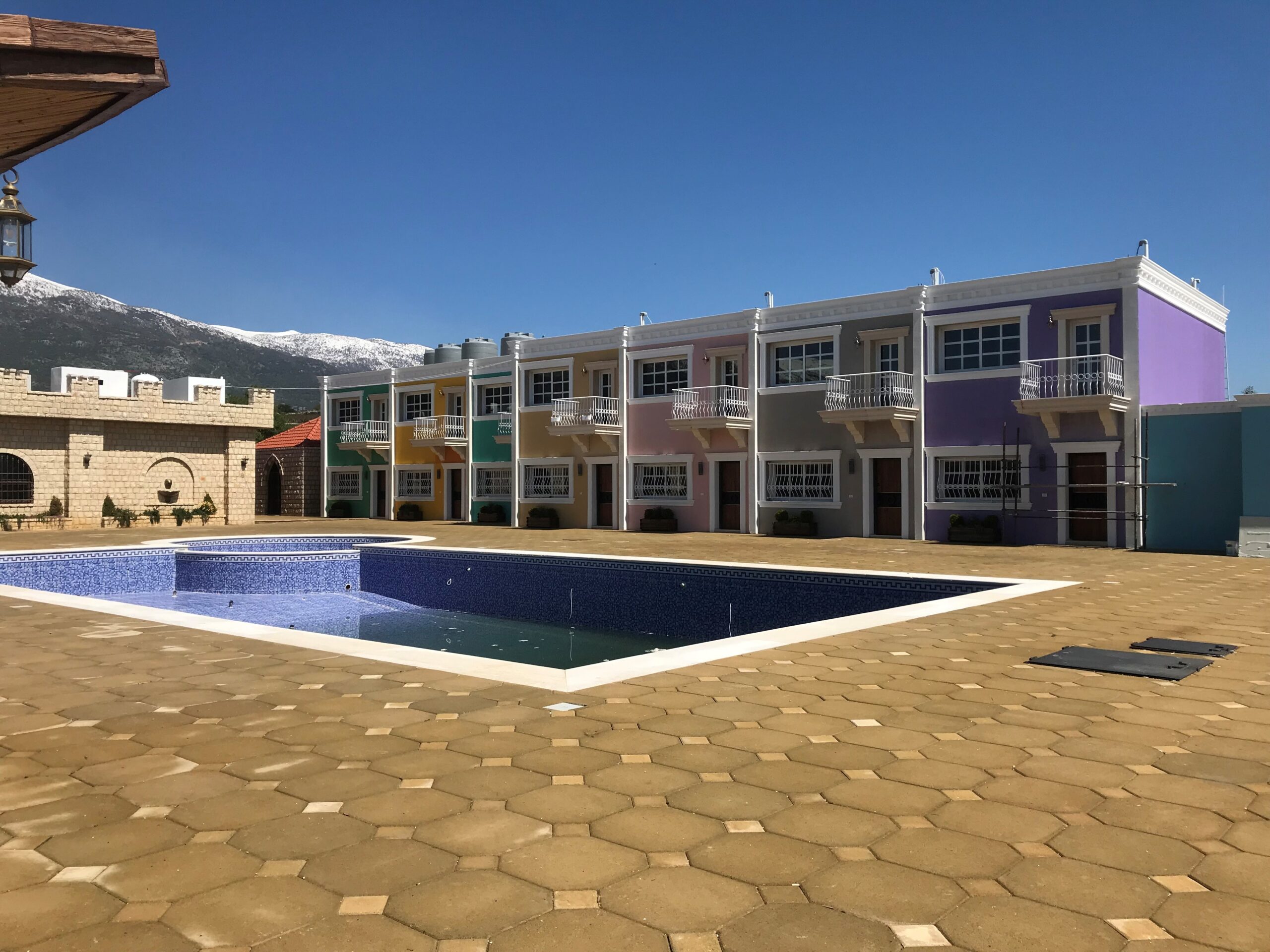 Royal venue and resort