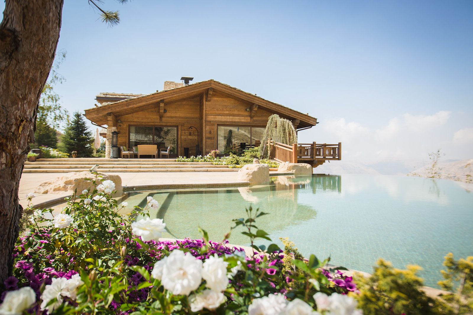 “Black Pearl” guesthouse